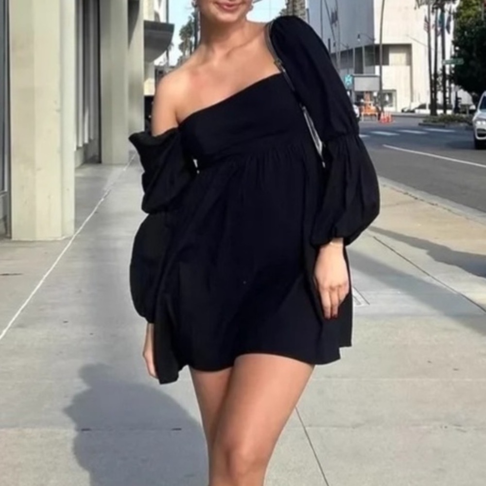 Reformation Michaela Puff Sleeve Mini Dress Black